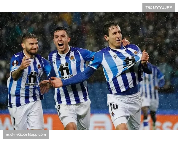 西甲焦点战：昔日欧冠劲旅皇家社会与塞维利亚上演保级对决